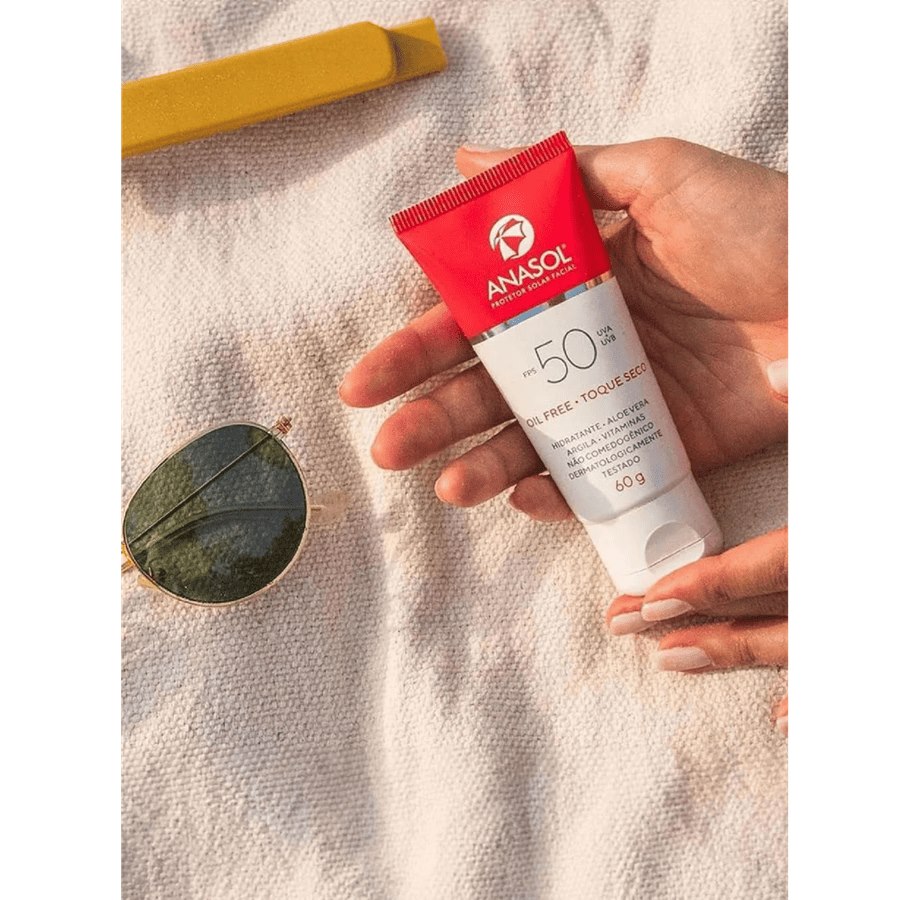 https://cdn.ultrafarma.com.br/static/produtos/824982/large-639256779741452884-824982_7.png
