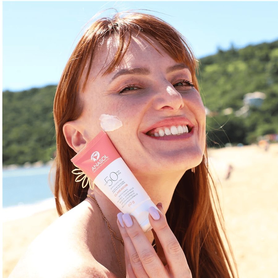 https://cdn.ultrafarma.com.br/static/produtos/831991/large-639256006958589011-831991_5.png